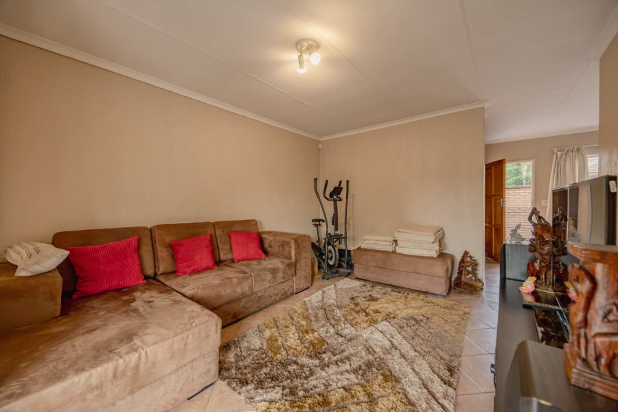 2 Bedroom Property for Sale in Equestria Gauteng