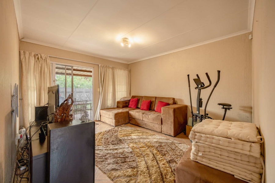2 Bedroom Property for Sale in Equestria Gauteng