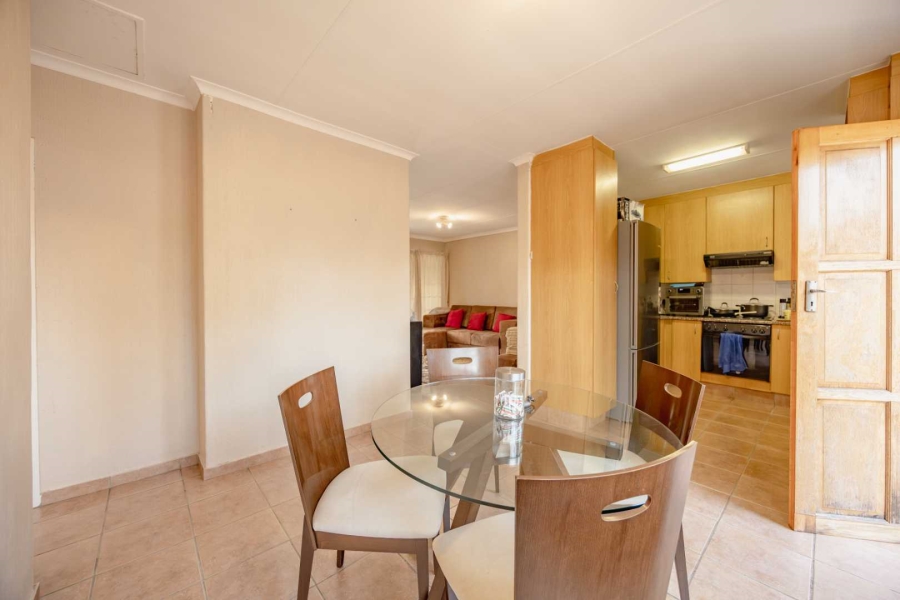 2 Bedroom Property for Sale in Equestria Gauteng