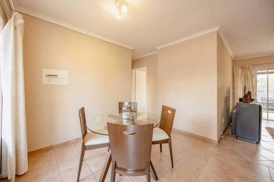 2 Bedroom Property for Sale in Equestria Gauteng