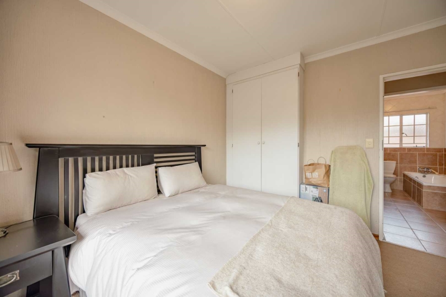 2 Bedroom Property for Sale in Equestria Gauteng