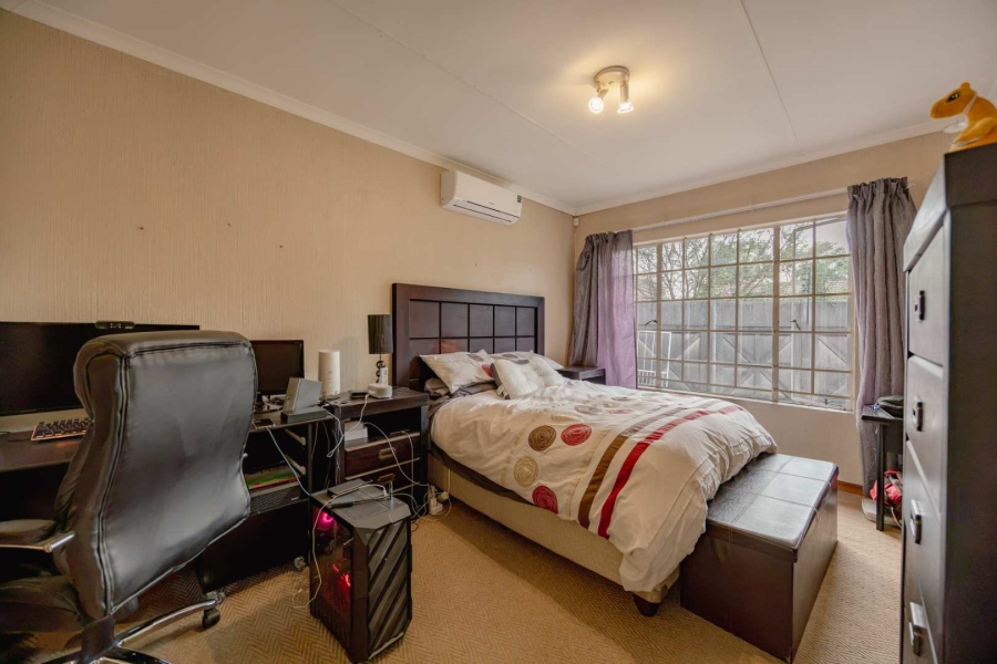 2 Bedroom Property for Sale in Equestria Gauteng