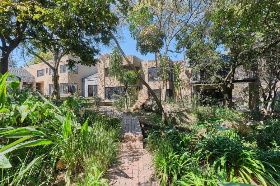 4 Bedroom Property for Sale in Bryanston East Gauteng