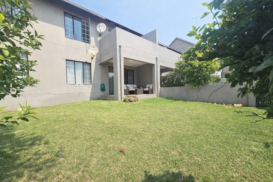 2 Bedroom Property for Sale in Radiokop Gauteng