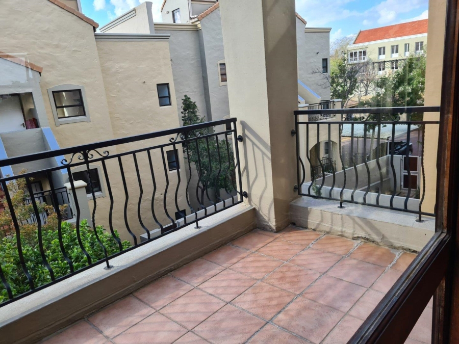 To Let 1 Bedroom Property for Rent in Lonehill Gauteng
