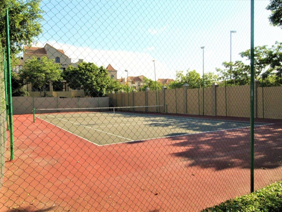 To Let 1 Bedroom Property for Rent in Lonehill Gauteng