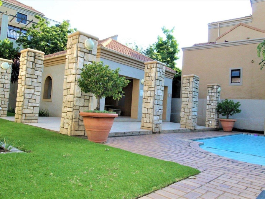 To Let 1 Bedroom Property for Rent in Lonehill Gauteng