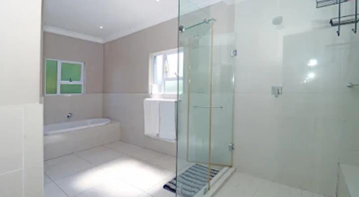 3 Bedroom Property for Sale in Sandown Gauteng