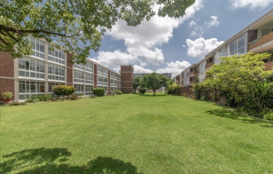 2 Bedroom Property for Sale in Sandown Gauteng
