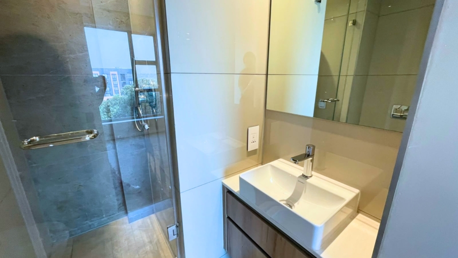 To Let 3 Bedroom Property for Rent in Rosebank Gauteng