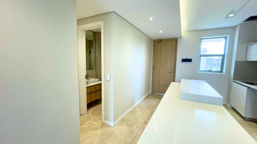 To Let 1 Bedroom Property for Rent in Rosebank Gauteng