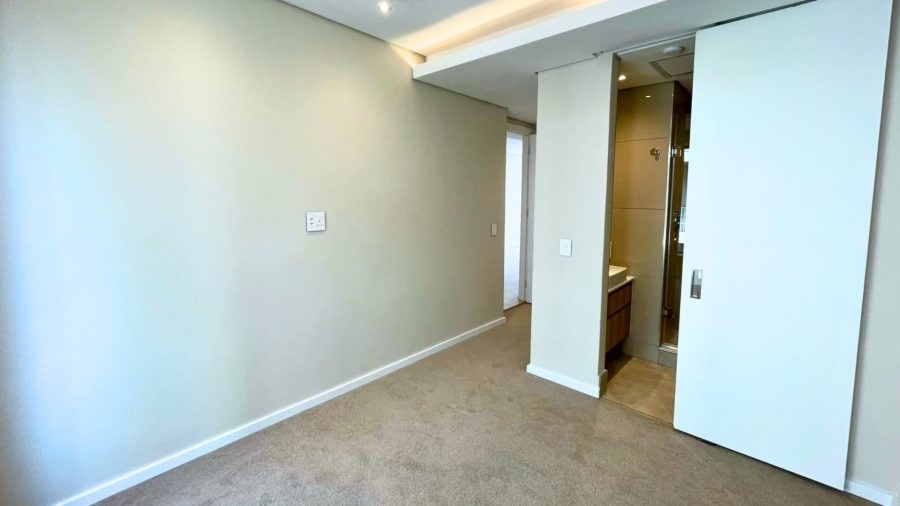 To Let 2 Bedroom Property for Rent in Rosebank Gauteng