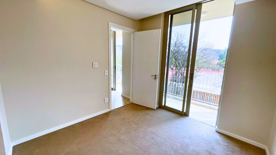 To Let 2 Bedroom Property for Rent in Rosebank Gauteng