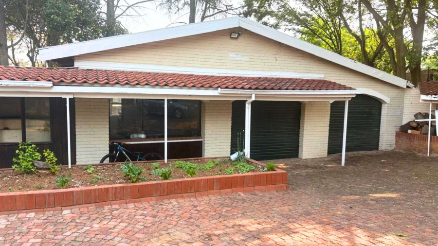 4 Bedroom Property for Sale in Bryanston Gauteng