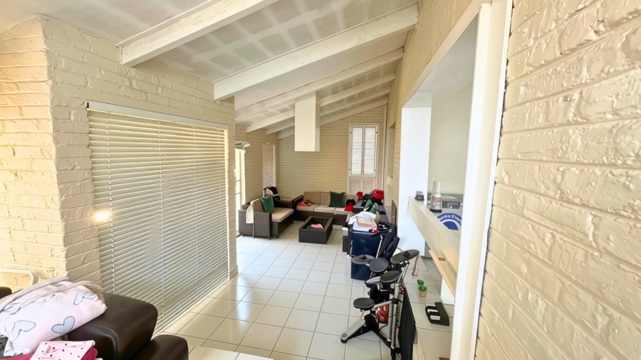 4 Bedroom Property for Sale in Bryanston Gauteng