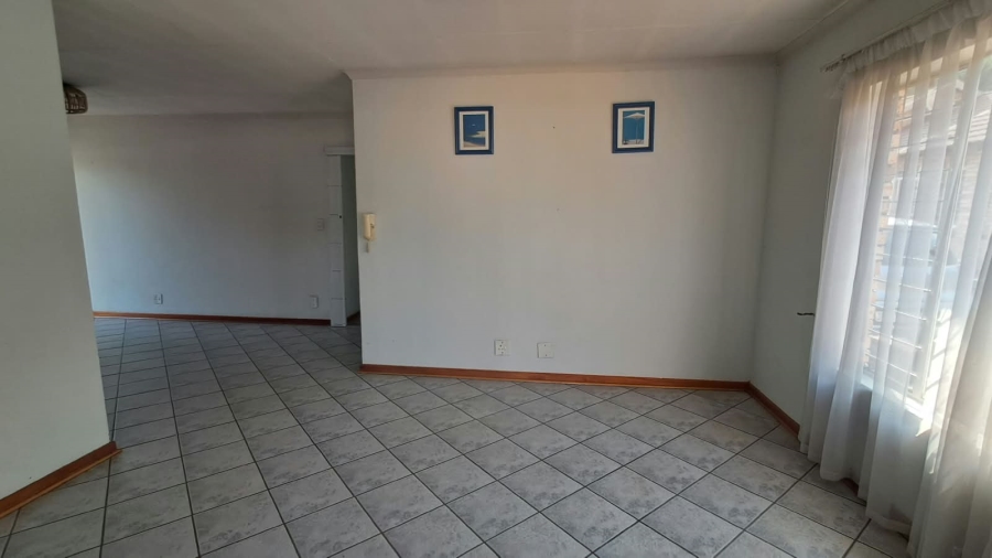 3 Bedroom Property for Sale in New Redruth Gauteng