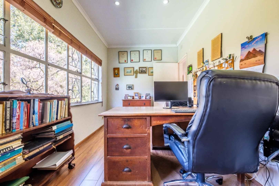 3 Bedroom Property for Sale in Farrarmere Gauteng