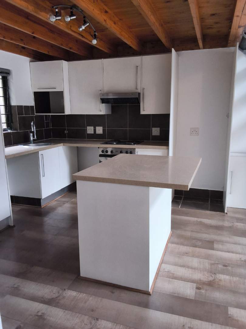 2 Bedroom Property for Sale in Douglasdale Gauteng