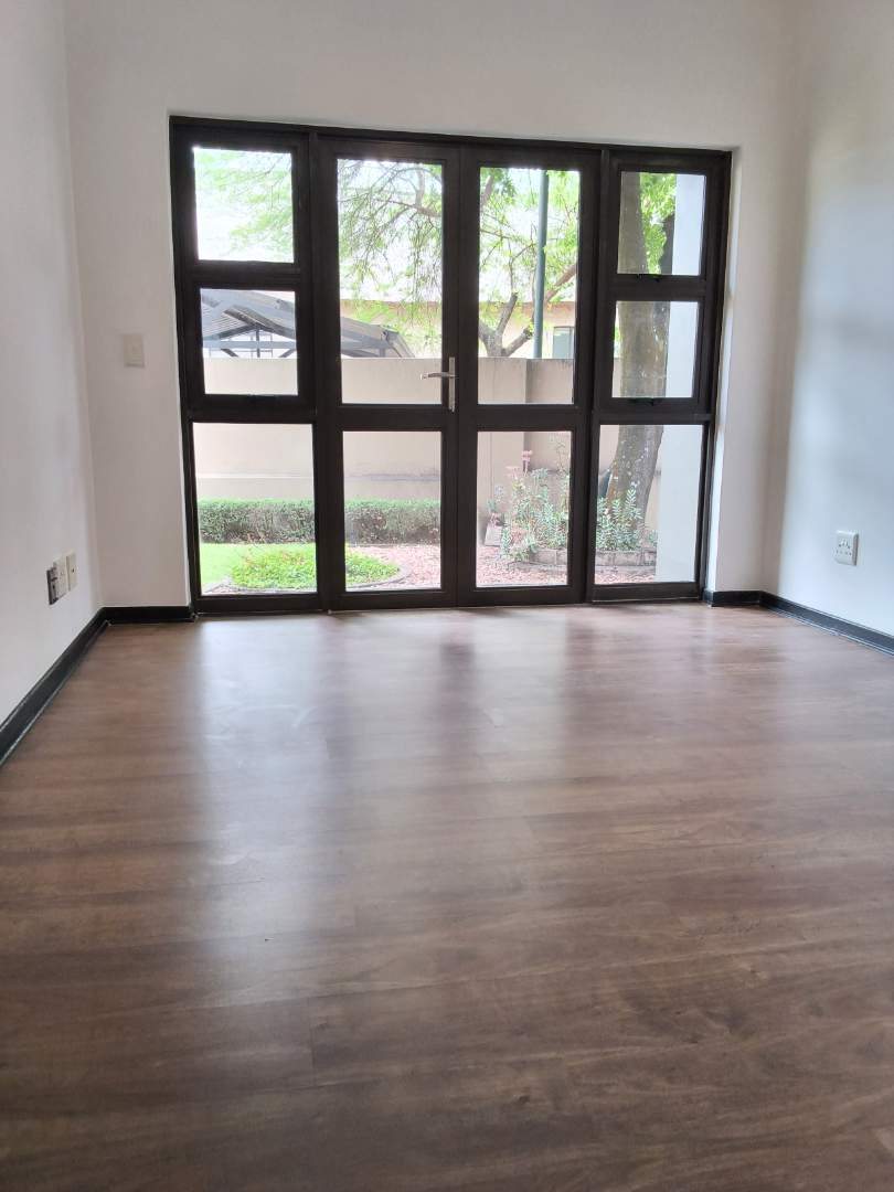 2 Bedroom Property for Sale in Douglasdale Gauteng