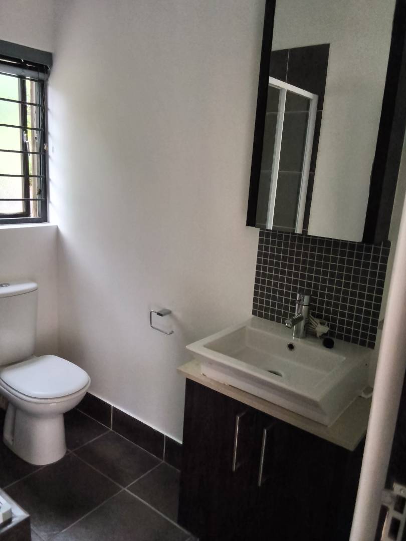 2 Bedroom Property for Sale in Douglasdale Gauteng