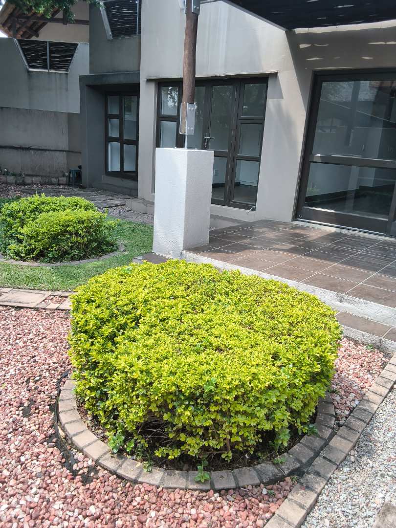 2 Bedroom Property for Sale in Douglasdale Gauteng