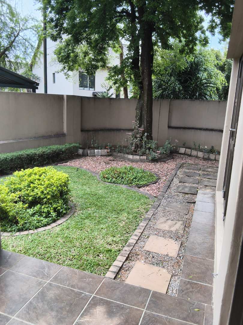2 Bedroom Property for Sale in Douglasdale Gauteng