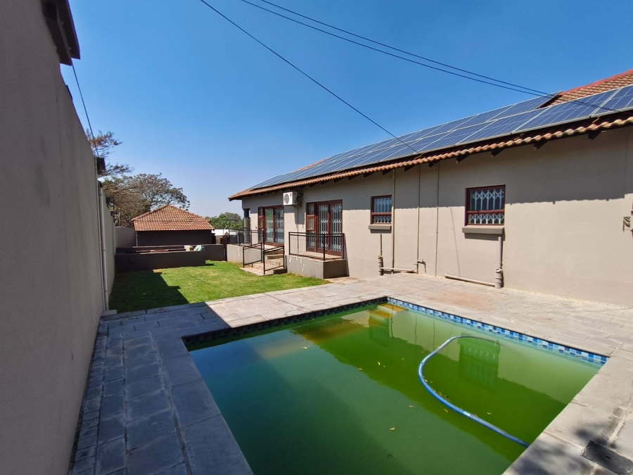 To Let 4 Bedroom Property for Rent in North Riding Gauteng