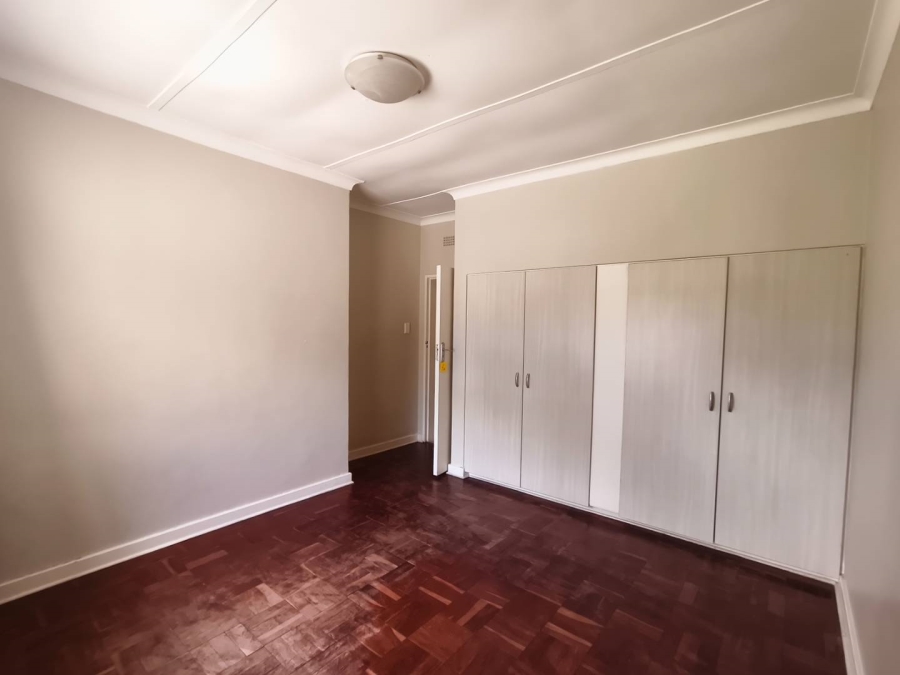 To Let 3 Bedroom Property for Rent in Linden Gauteng