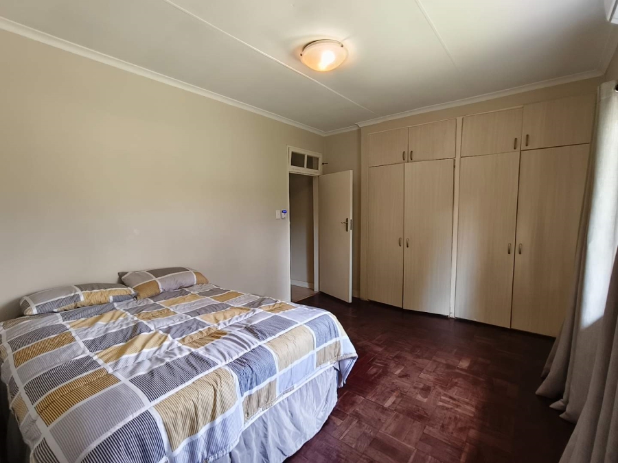 To Let 3 Bedroom Property for Rent in Linden Gauteng