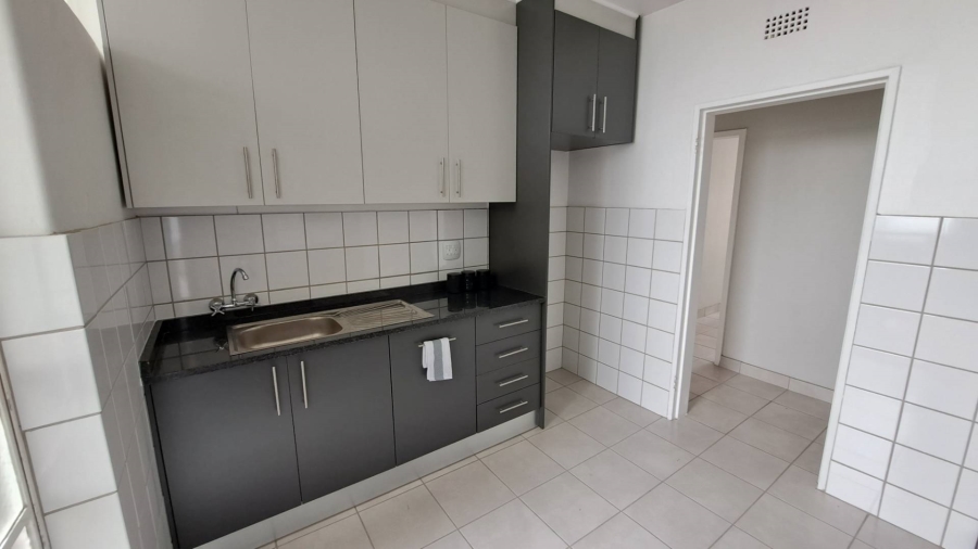 To Let 2 Bedroom Property for Rent in Honeyhills Gauteng