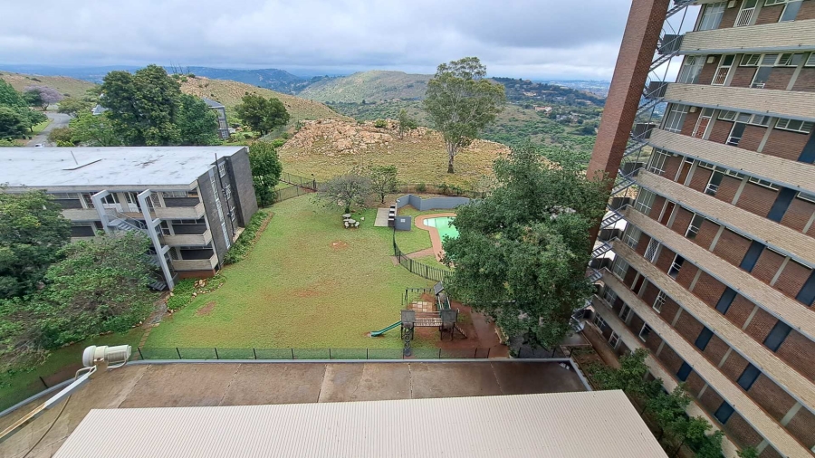 To Let 2 Bedroom Property for Rent in Honeyhills Gauteng