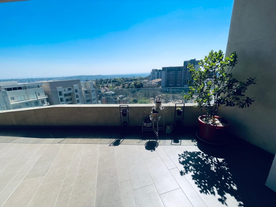 To Let 2 Bedroom Property for Rent in Morningside Gauteng