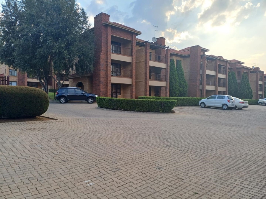 To Let 2 Bedroom Property for Rent in Honeydew Grove Gauteng