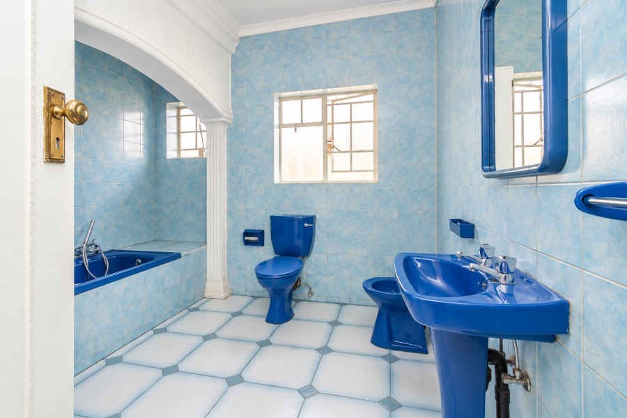 5 Bedroom Property for Sale in Florida Gauteng