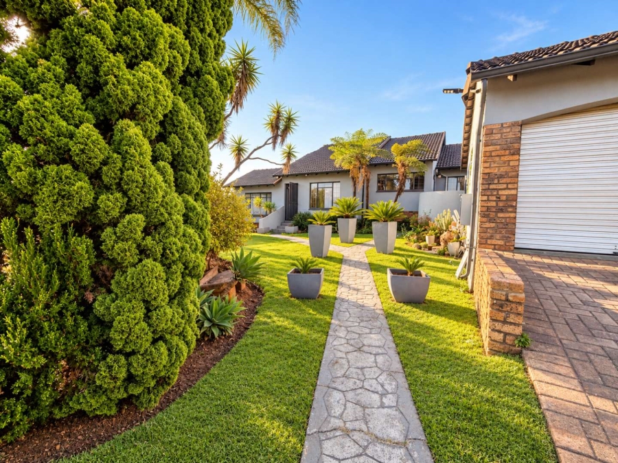 4 Bedroom Property for Sale in Kenmare Gauteng