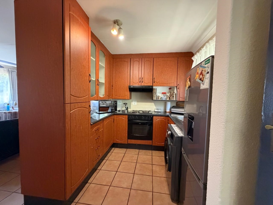 2 Bedroom Property for Sale in Ridgeway Gauteng