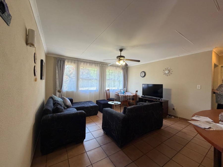 2 Bedroom Property for Sale in Ridgeway Gauteng