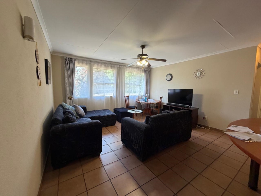 2 Bedroom Property for Sale in Ridgeway Gauteng