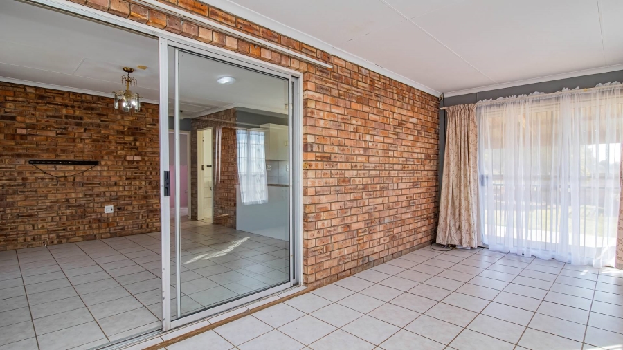 3 Bedroom Property for Sale in Elandsvlei Gauteng