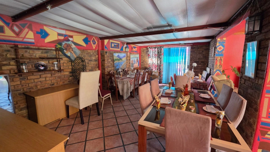 9 Bedroom Property for Sale in Lakefield Gauteng