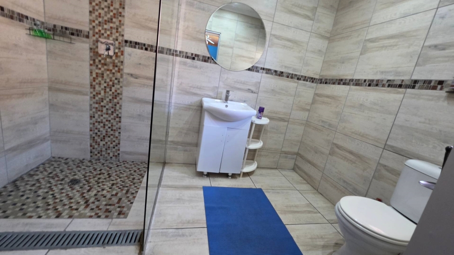 9 Bedroom Property for Sale in Lakefield Gauteng