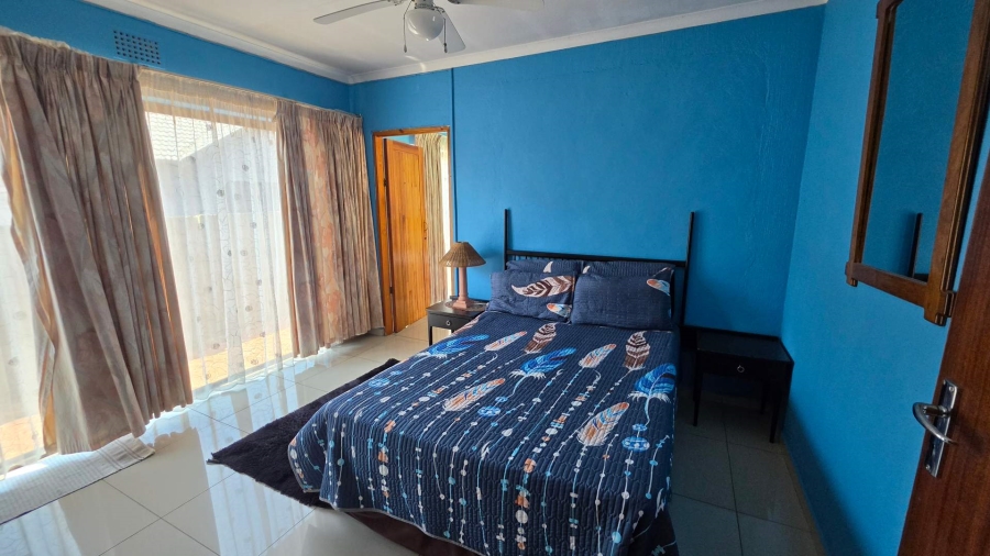 9 Bedroom Property for Sale in Lakefield Gauteng