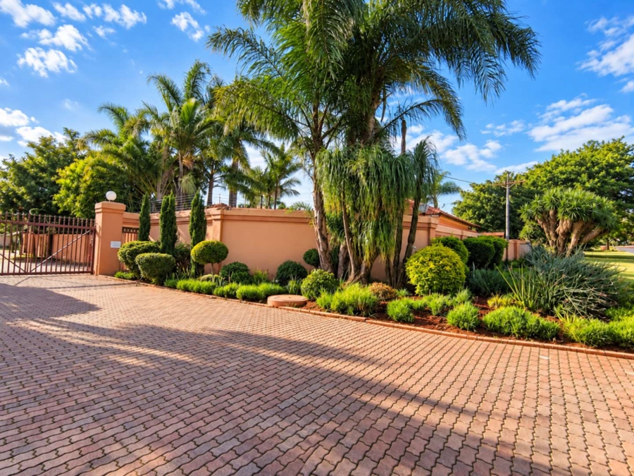 3 Bedroom Property for Sale in Heatherview Gauteng