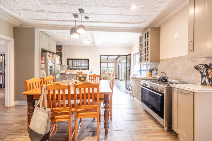 4 Bedroom Property for Sale in Waterkloof Gauteng