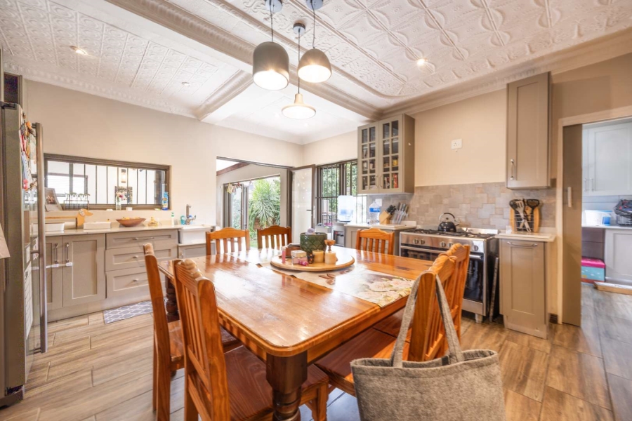 4 Bedroom Property for Sale in Waterkloof Gauteng
