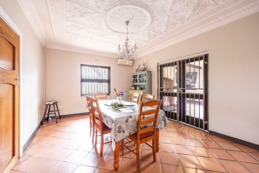 4 Bedroom Property for Sale in Waterkloof Gauteng