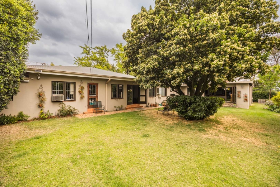 4 Bedroom Property for Sale in Waterkloof Gauteng