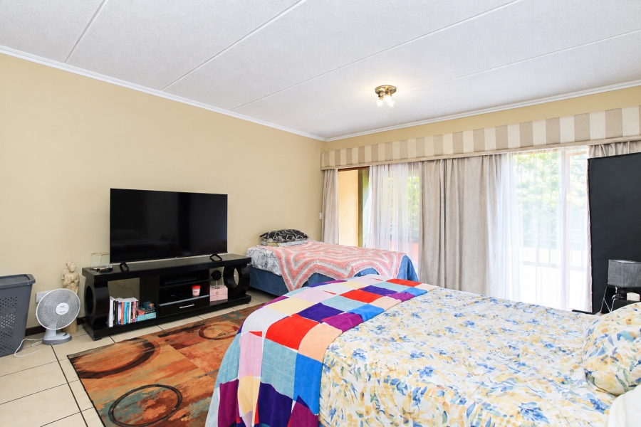 To Let 1 Bedroom Property for Rent in Lonehill Gauteng