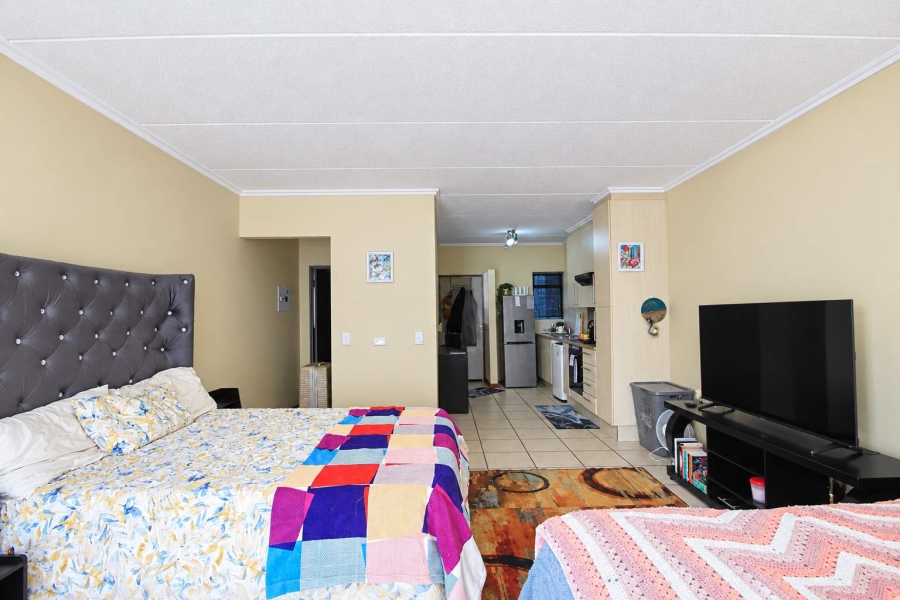To Let 1 Bedroom Property for Rent in Lonehill Gauteng