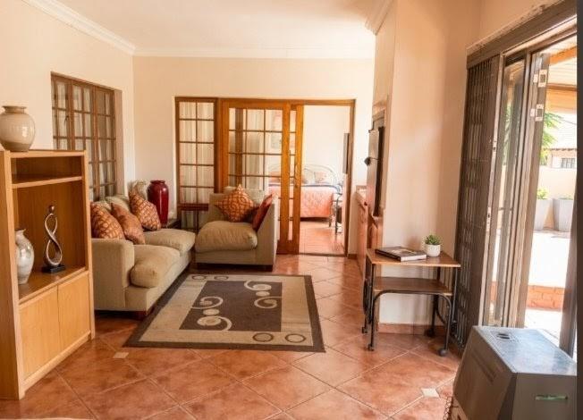 3 Bedroom Property for Sale in Heatherview Gauteng